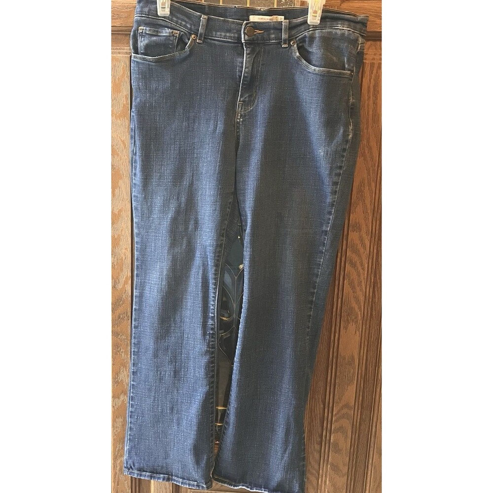 Levi's Jeans‎ Women Size 31 (31x29) Blue Classic Boot Denim